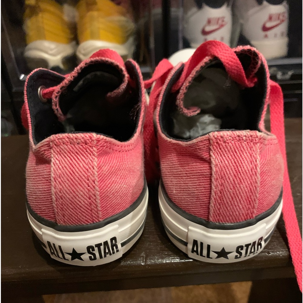 Converse - Picture 4 of 6